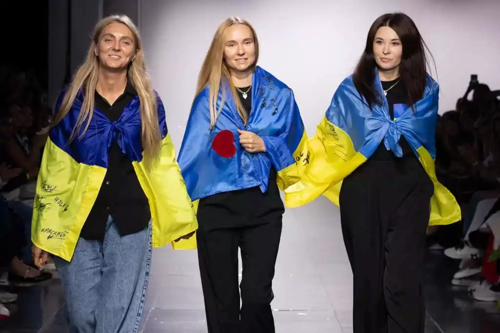 Kseniaschnaider, Elenareva, and Nadya Dzyak, three fashion designers from Ukraine came together for a special Ukrainian Fashion Week showcase.